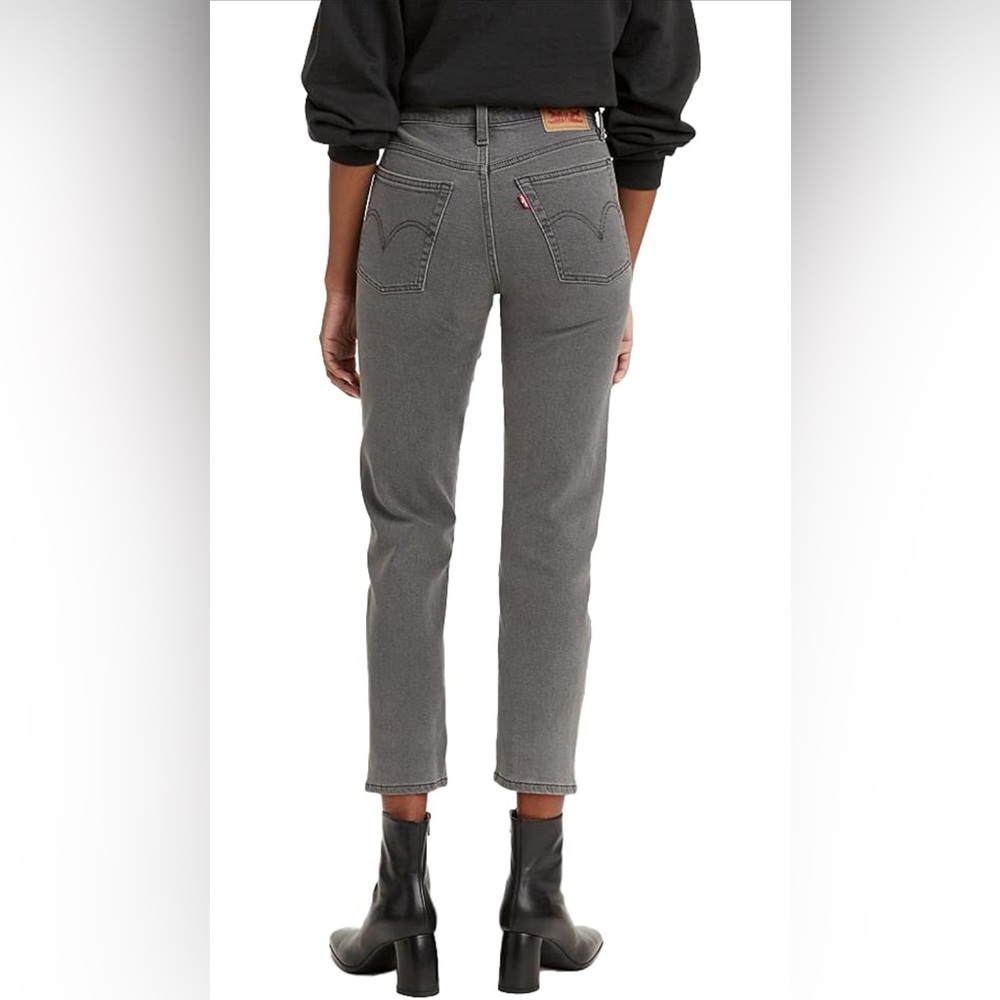 Levi's Women's Wedgie Straight Gray Jeans - Picture 4 of 6